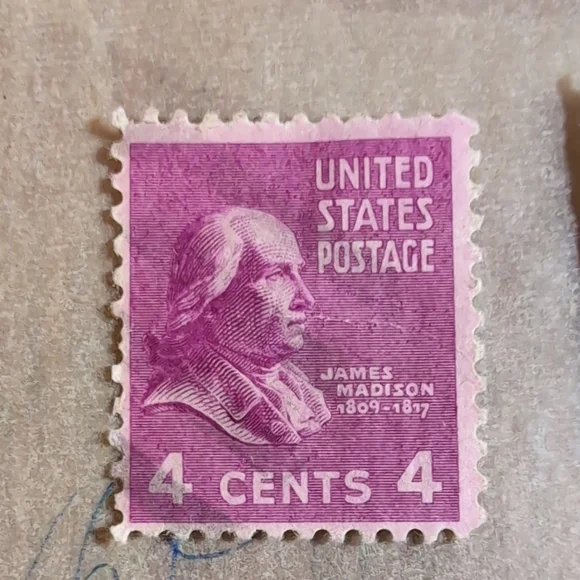 Vintage USPS 4 Cent Stamp Bundle 57 Stamps - Picture 2 of 14